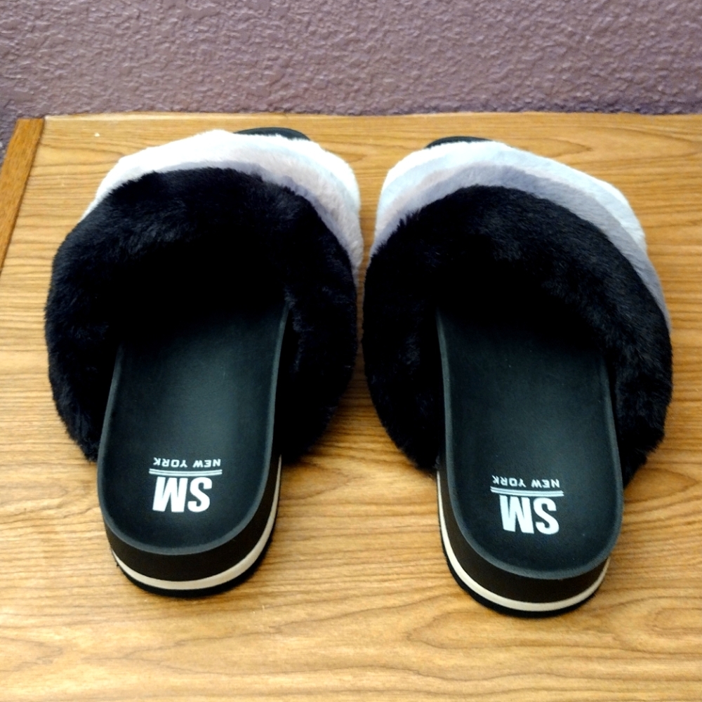 Womens Size 9 SM New York Sausalito Faux Fur Slides Fast Shipping 😊 - Picture 2 of 4